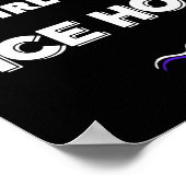 Onderschat nooit een meisje dat ijshockey speelt poster (Hoek)