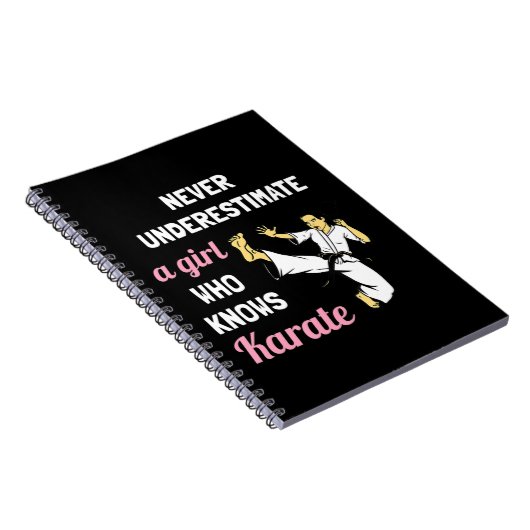 Onderschat nooit een meisje dat Karate Girl G kent Notitieboek (Rechterzijde)