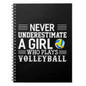 Onderschat nooit een meisje dat volleyball video s notitieboek (Voorkant)