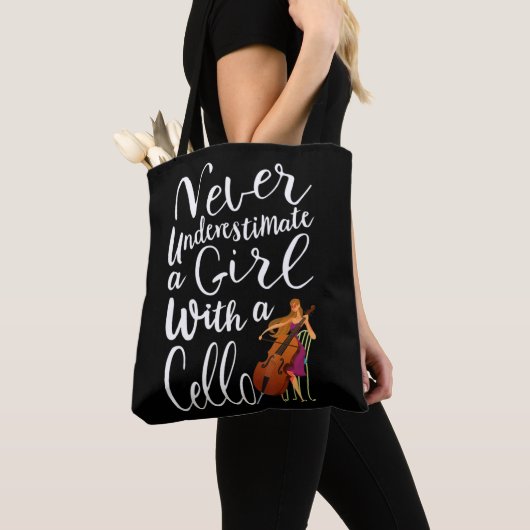 Onderschat nooit een meisje met een Cello Cool Quo Tote Bag (Dichtbij)