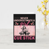 Onderschat nooit een meisje met een cue stick grap kaart (Gele Bloem)