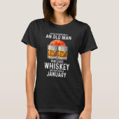 Onderschat nooit een oud Man dat van Whiskey J hou T-shirt (Voorkant)
