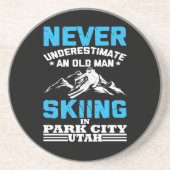 Onderschat nooit een oud man in Utah Zandsteen Onderzetter (Voorkant)