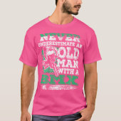 Onderschat nooit een oud Man met een BMW T-shirt (Voorkant)