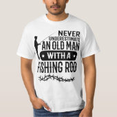 Onderschat nooit een oud Man met een Geviste staaf T-shirt (Voorkant)