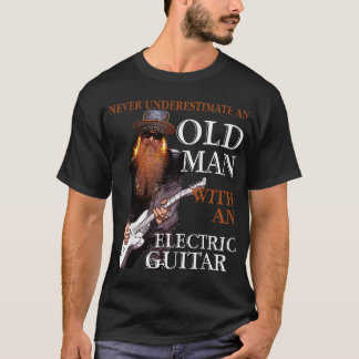 Onderschat nooit een oud Man met een gitaar T-shirt