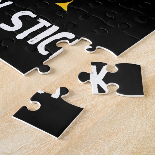 Onderschat nooit een oud Man met een hockeystick Legpuzzel (Zijkant)