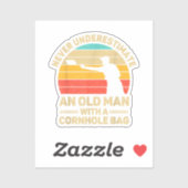 Onderschat nooit een oud Man met een hoes. Sticker (Vel)
