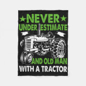 Onderschat nooit een oud Man met een trekker Fleece Deken (Voorkant)