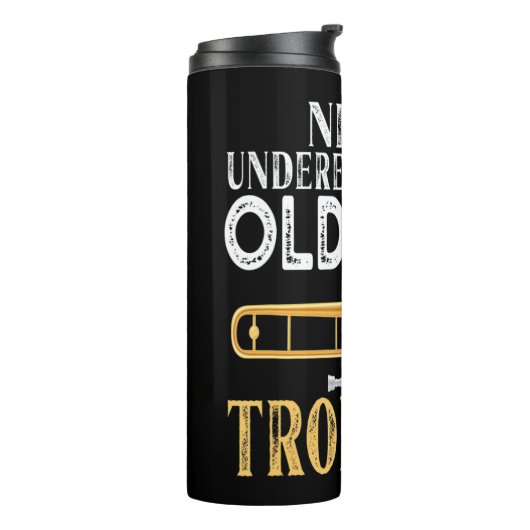 Onderschat nooit een oud Man met een trombone-GIF Thermosbeker (Gedraaid links)