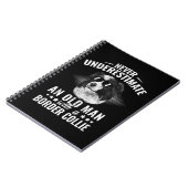 Onderschat nooit een oud Man met grenscollie Notitieboek (Linkerzijde)