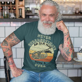 Onderschat nooit een oud Man - Tuba T-shirt