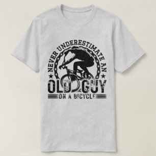 Onderschat nooit een oude man Fietser Liefhebber C T-shirt