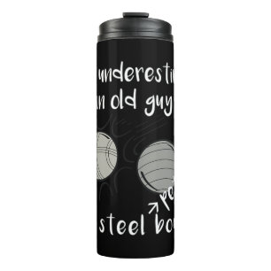 Onderschat nooit een oude man met Petanque Boule Thermosbeker