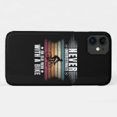 Onderschat nooit een oude man op een fiets Case-Mate iPhone case (Achterkant (horizontaal))