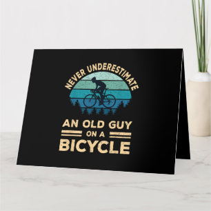 Onderschat nooit een oude man op een fiets. kaart