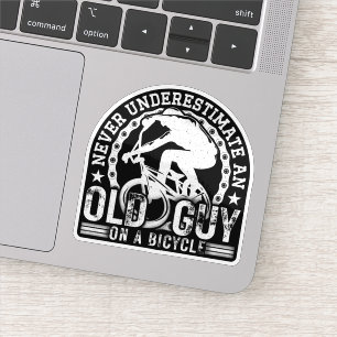 Onderschat nooit een oude man op een fiets. sticker