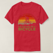Onderschat nooit een oude man op een fietscyclin t-shirt (Design voorkant)