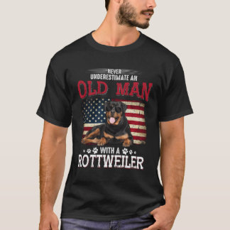Onderschat nooit een oude met een rottweiler t-shirt