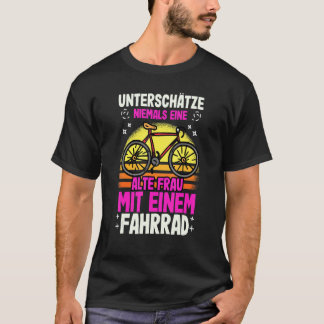 Onderschat Nooit een oude vrouwenkringloop T-shirt