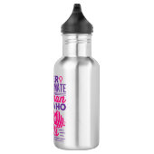 Onderschat nooit een vrouw die leeft waterfles (Rechts)