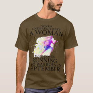 Onderschat nooit een vrouw die van Ren houdt en T-shirt