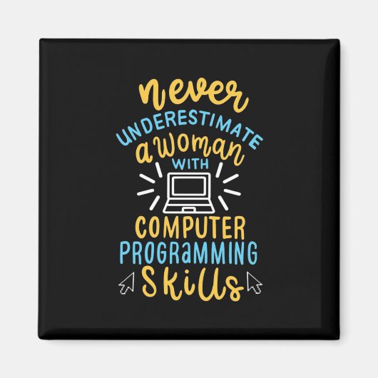 Onderschat nooit een vrouw met een computer magneet (Voorkant)