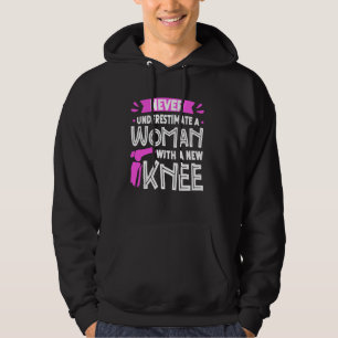 Onderschat nooit een vrouwelijke nieuwe knievervan hoodie