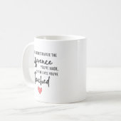 Onderschat nooit het pensioenverschil koffiemok (Voorkant links)