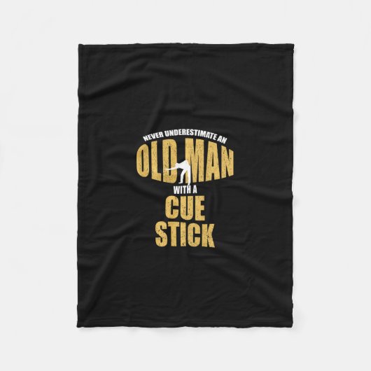 Onderschat nooit oud Man met Cue Stick Funny P Fleece Deken (Voorkant)