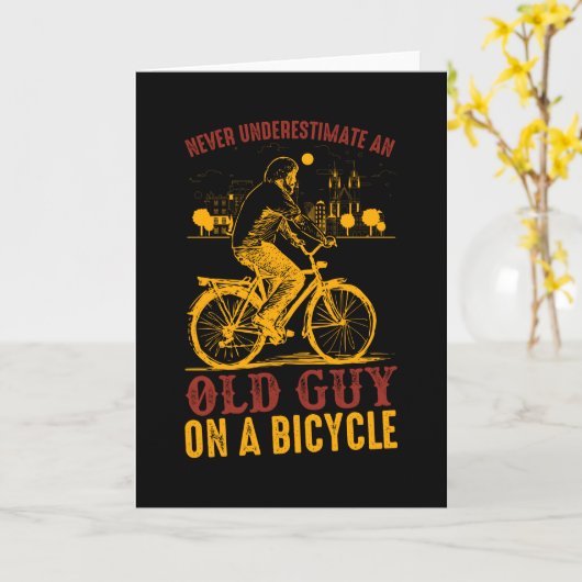 Onderschat nooit oude man BICYCLE Wenskaart Kaart (Gele Bloem)