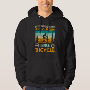 Onderschat nooit oude man op de fiets Bicyclette Hoodie