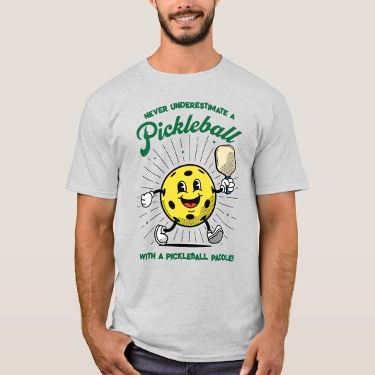 Onderschat nooit - PICKLEBALL MASCOT T-shirt (Voorkant)
