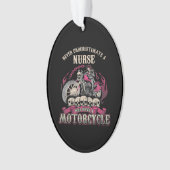 Onderschat verpleegster die motorrijder rijdt ornament (voorkant)