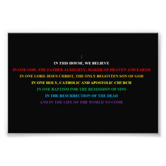 Onderteken met afgekorte Nicene Creed. Foto Afdruk