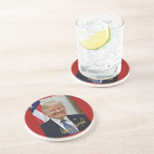 ONDERTEKEND DOOR PRESIDENT TRUMP ZANDSTEEN ONDERZETTER (Zijkant)