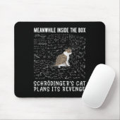 Ondertussen plant de kat Schrödingers het in de do Muismat (Met muis)