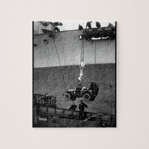 Onderweg.  Een jeep uit het afbeelding van de Oorl Legpuzzel