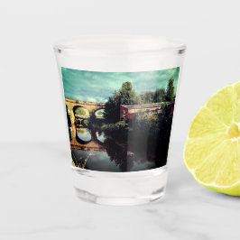 Onderweg naar Attercliffe Shot Glas