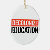 Onderwijs dekoloniseren keramisch ornament (Rechts)