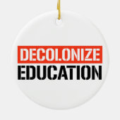 Onderwijs dekoloniseren keramisch ornament (Achterkant)