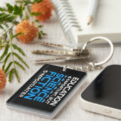 Onderwijs is belangrijk, maar sci-fi is belangrijk sleutelhanger (Voorkant Rechts)