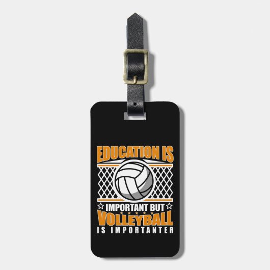 Onderwijs is belangrijk, maar volleybal is belangr bagagelabel (Voorkant verticaal)