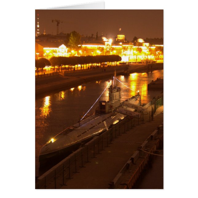 Onderzeeër in St. Petersburg (Voorkant)