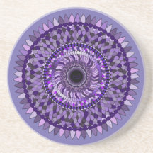 onderzetter met een paarse mandala ontwerp