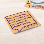 Onderzetter met gedachtengedicht citeert: "Jij ben (Gebogen)