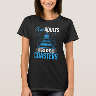 Onderzetters van het geslacht volwassenen die aan  t-shirt