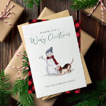 Ondeugend Hond Waterverf Beagle Spelen Met Sneeuwm Feestdagenkaart<br><div class="desc">Schattige en schattig Woofy Christmas wenskaart met onze handgeschilderde waterverf ondeugende ondeugende beagle dog spelen met de sneeuwpop van de familie. De beagle heeft de stokarm van de sneeuwman genomen en wacht speels om met de sneeuwpop te spelen. Gepersonaliseerd met je monogram initiaal op de rode buffel plaid sjaal. De...</div>