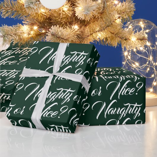 Ondeugend of Mooi donkergroen elegant script grapp Cadeaupapier (Feestdagen)