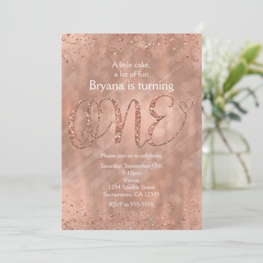 ONE 1st Birthday Faux Roos Gold Glitter Invitation Kaart (Staand voorkant)